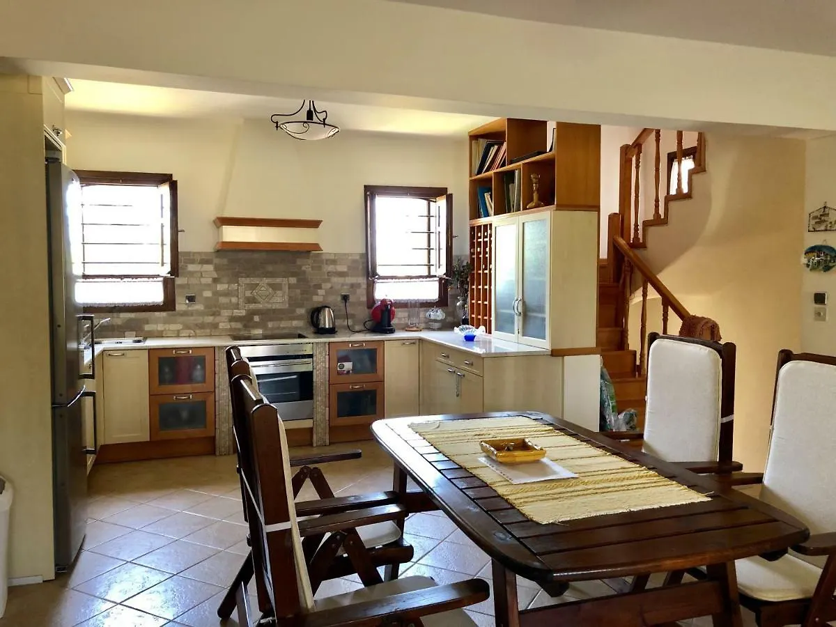 Villa Maira Áfitos Grèce